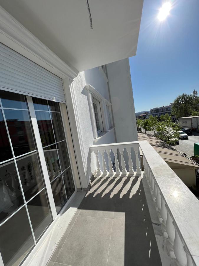 White Crown Hotel Kamez المظهر الخارجي الصورة
