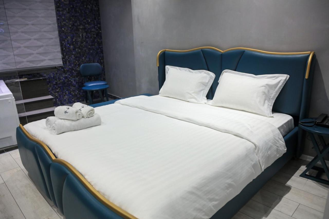 White Crown Hotel Kamez المظهر الخارجي الصورة