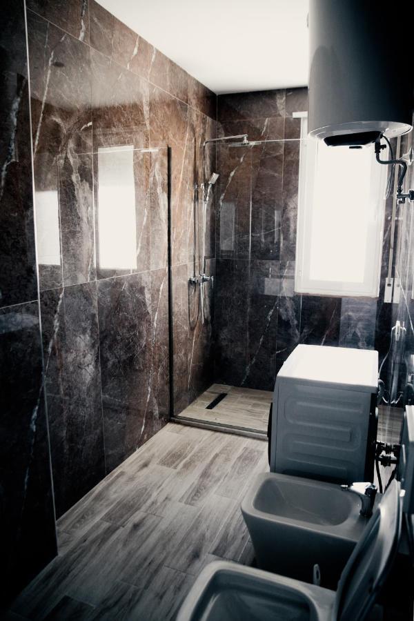 White Crown Hotel Kamez المظهر الخارجي الصورة